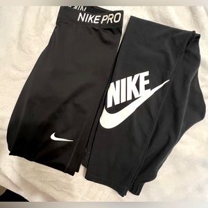 2 pairs Nike Leggings (M/L)